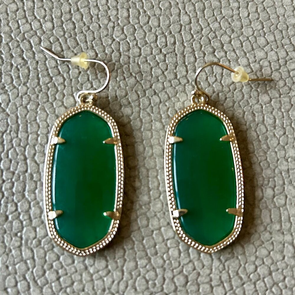 Kendra Scott Dani Earrings in Emerald Green/Gold